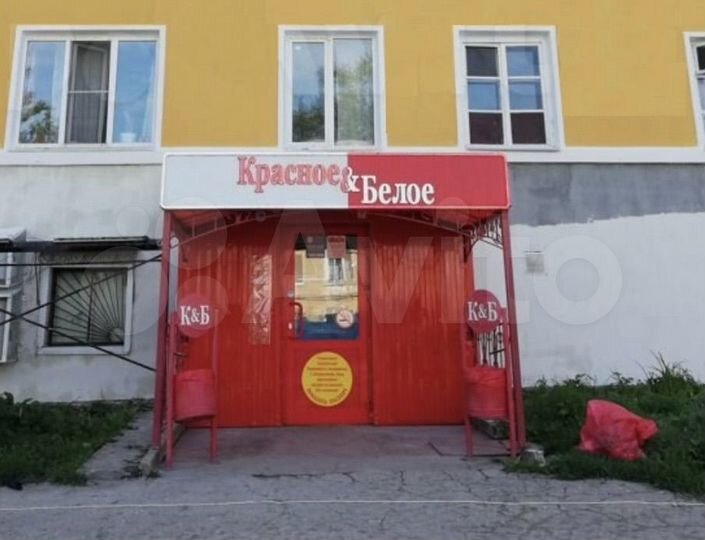 Торговая площадь, 80 м²