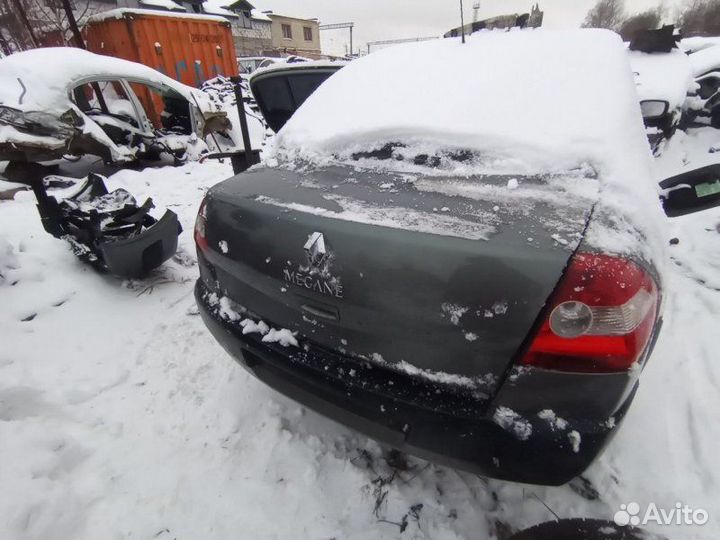 Крышка багажника Renault Megane 2005