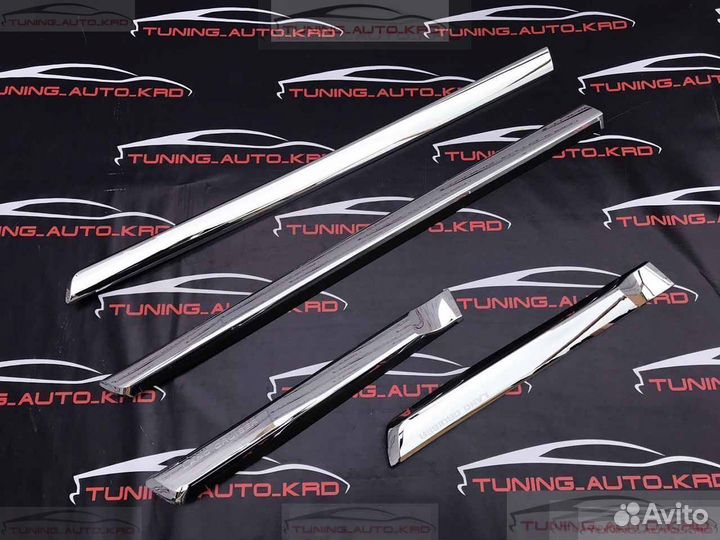 Молдинги дверей Toyota Land Cruiser 200 O3097