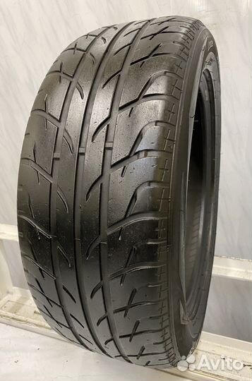 Tigar Syneris 215/55 R17 98Y