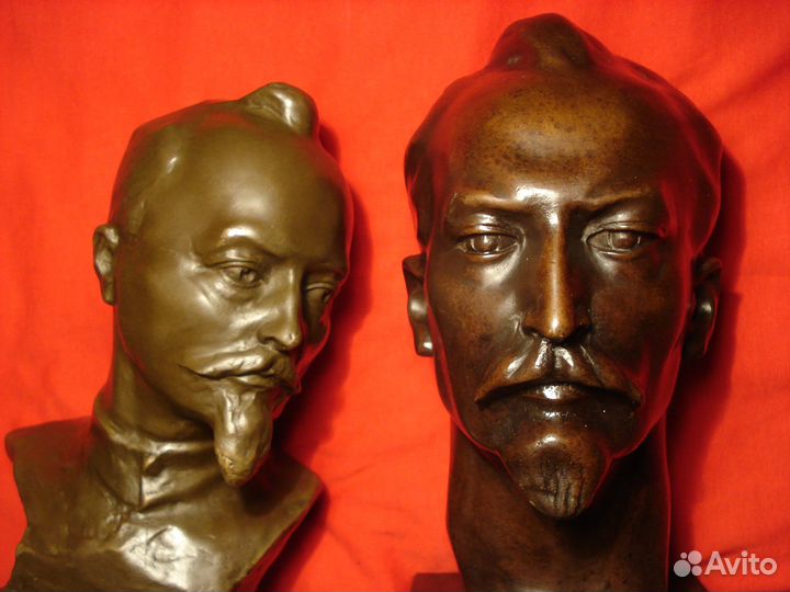 Два бюста Феликс Дзержинский Фсб Нквд Лубянка Кгб