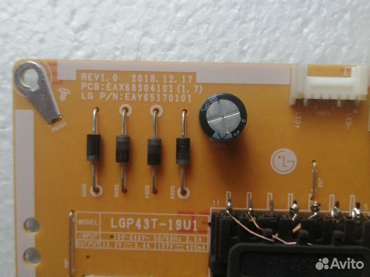 Блок питания EAX68304101