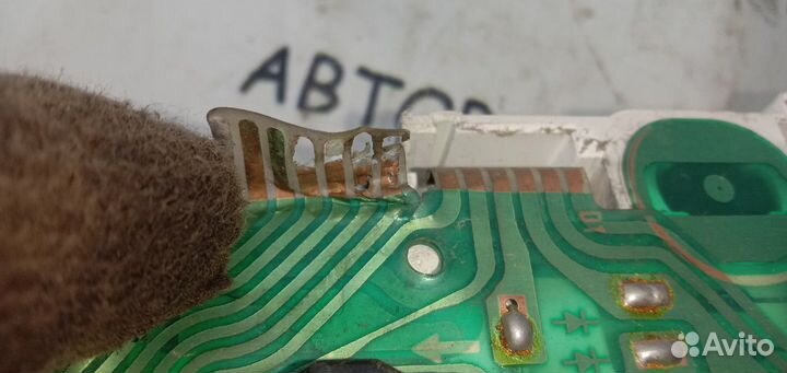 Щиток приборов Toyota Crown Кроун на запчасти