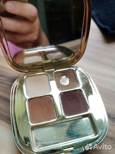 Тени для век dolche gabbana