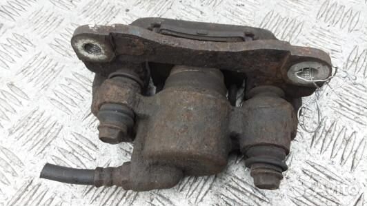 Суппорт тормозной задний левый mitsubishi pajero s