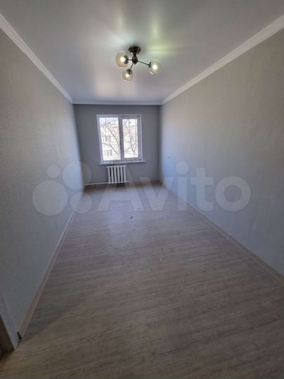 3-к. квартира, 80 м², 5/5 эт.