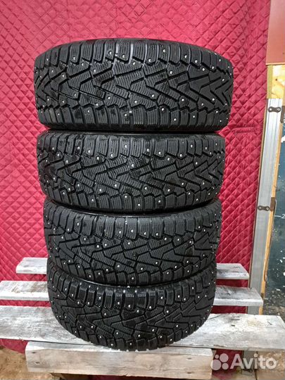 Pirelli Ice Zero 205/55 R16