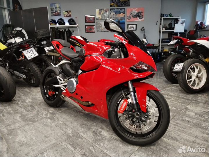 Ducati paligale 899