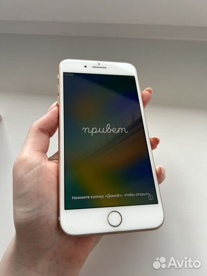 iPhone 8 Plus, 64 ГБ