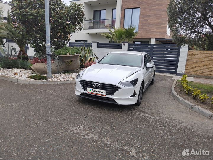Hyundai Sonata 2.0 AT, 2020, 150 000 км