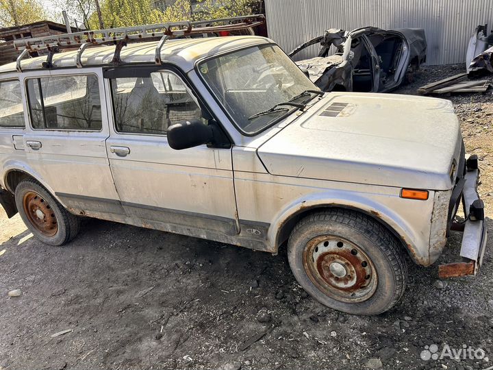 Разбор Лада Нива