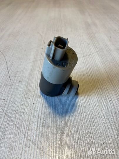 Насос омывателя Toyota Corolla 180 1zrfe 2013