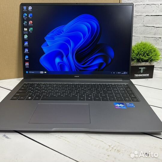 Ноутбук Honor MagicBook X16 Pro Born, i5-13420H