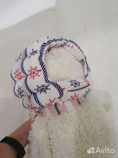 Круг на шею и шапочка-русалка для купания малыша