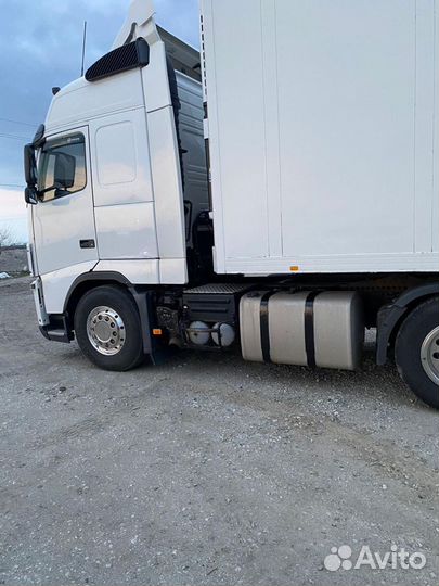 Volvo FH13 с полуприцепом, 2008