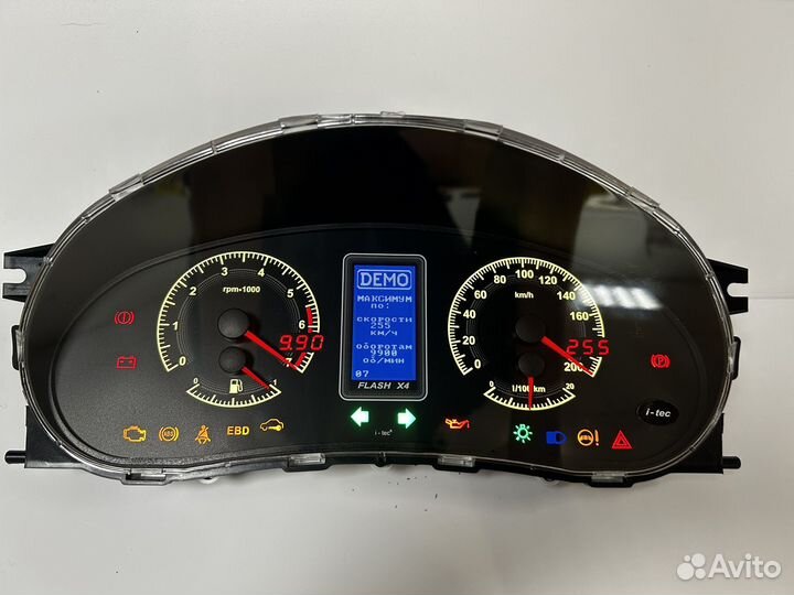 Комбинация приборов Flash x4