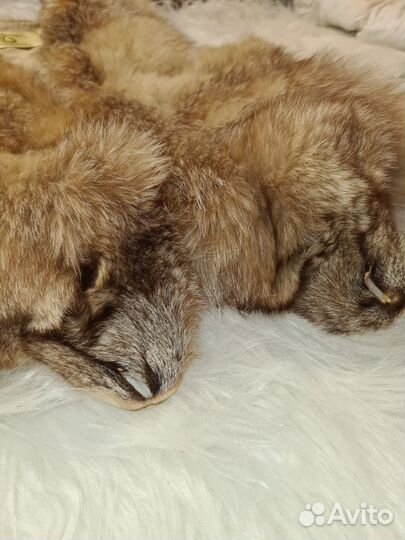 Жилетка женская из натурального меха лисы