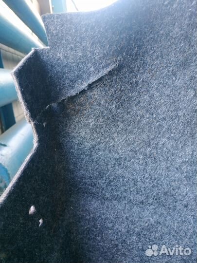 Обшивка багажника левая Октавиа