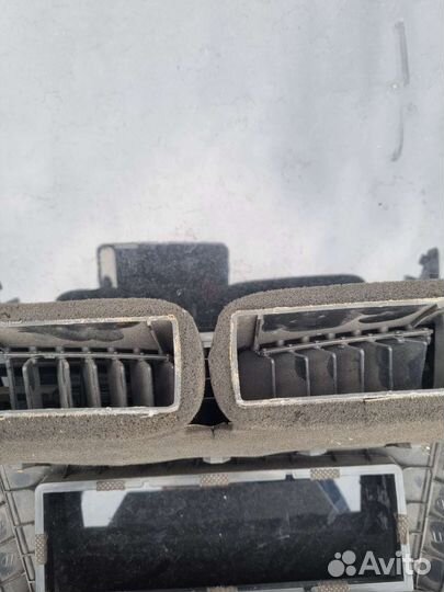 Рамка магнитолы Hyundai Solaris