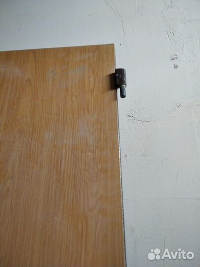 Металлическая дверь бу