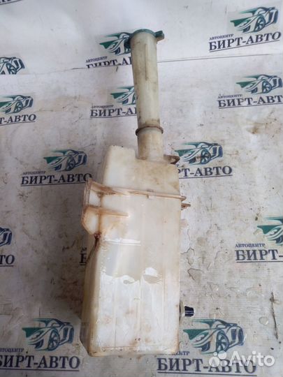 Бачок омывателя лобового стекла Chevrolet Epica I