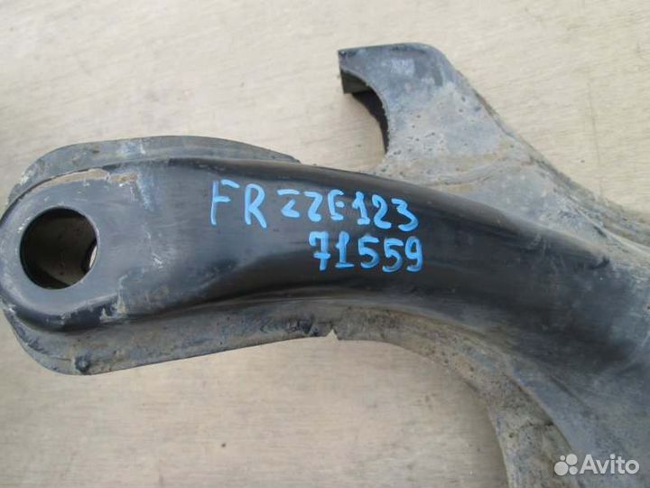 Балка под двс Toyota Allex ZZE123 2ZZ-GE 2002/5