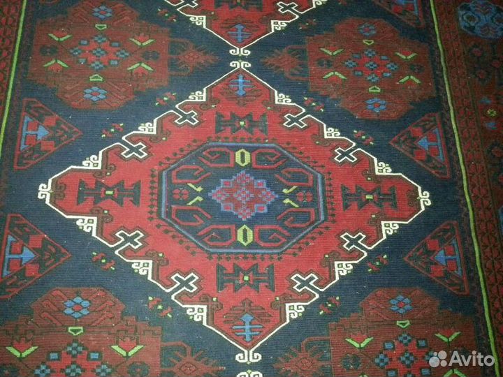 Ковер ручной работы