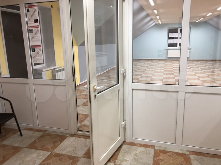 Свободного назначения, 200 м²