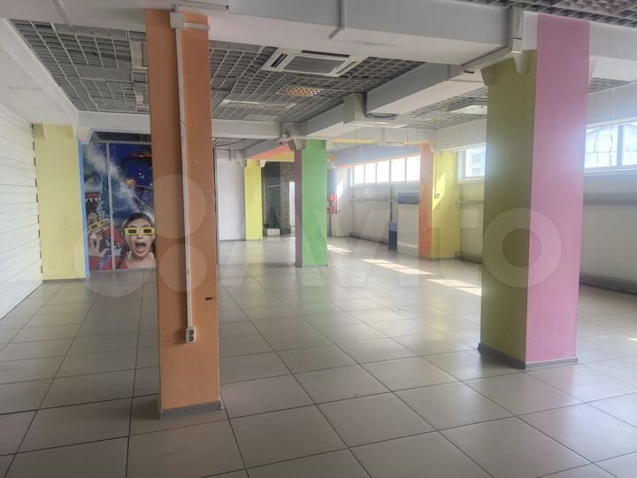 Торговая площадь, 300 м²