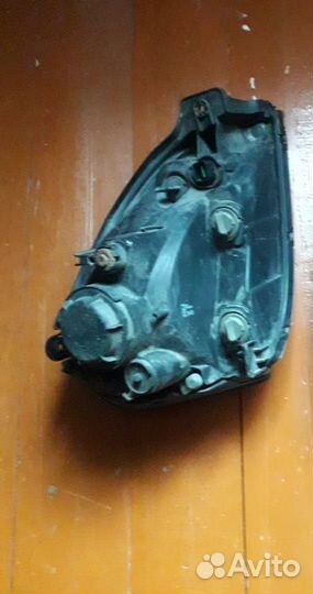 Фара левая Hyundai Tucson