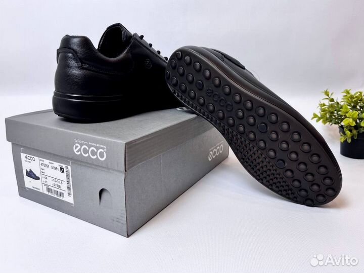 Кроссовки Ecco осенние