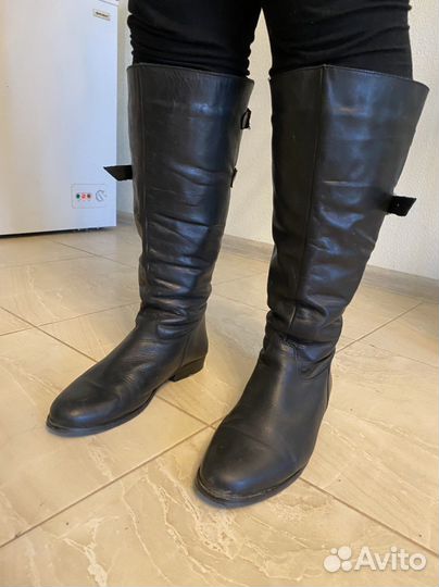 Сапоги на широкую ногу из натуральной кожи