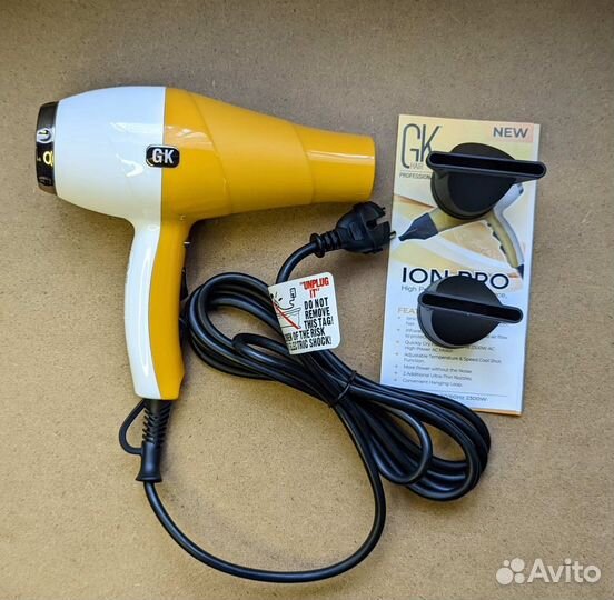 Профессиональный фен для волос