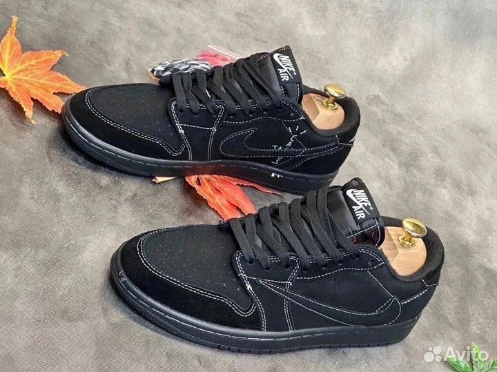 Кроссовки Nike Air Jordan 1 Low x Travis Scott