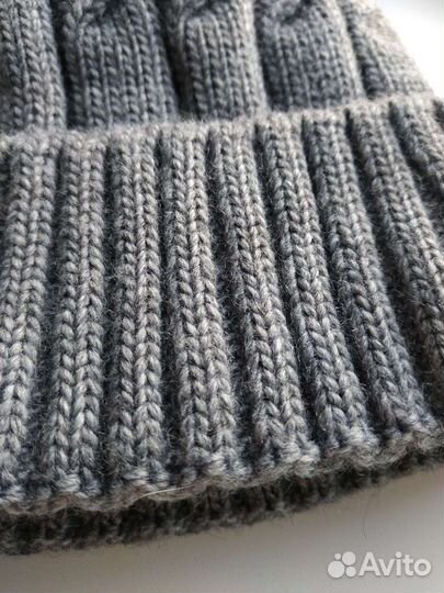 Новая теплая шерстяная шапка на флисе