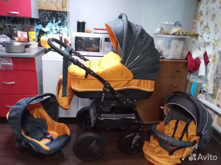 Коляска Zipy verdi 3 в 1.С автолюлькой