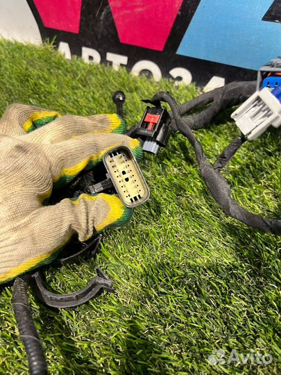 Проводка двигателя Ford Mustang 6 S550 рест. 2021