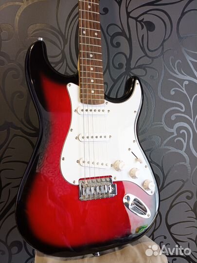 Homage sss stratocaster электрогитара