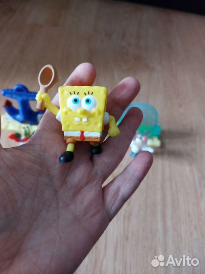 Игрушки из макдональдса Губка Боб и Баскетбол