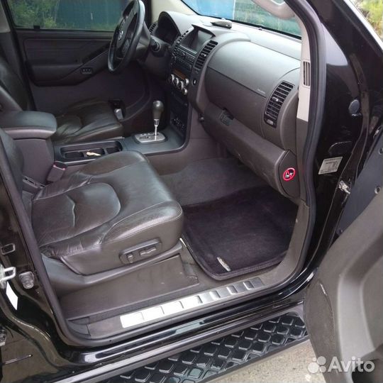 Nissan Pathfinder 2.5 AT, 2007, 280 000 км