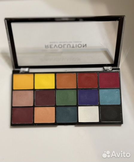 Тени для век