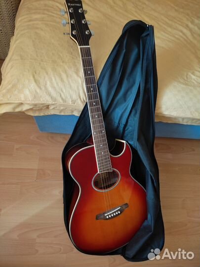 Акустическая гитара