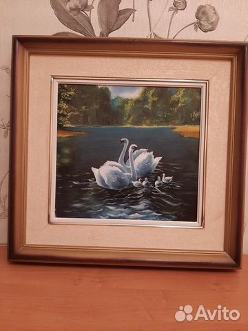 Картины маслом в деревянных рамах