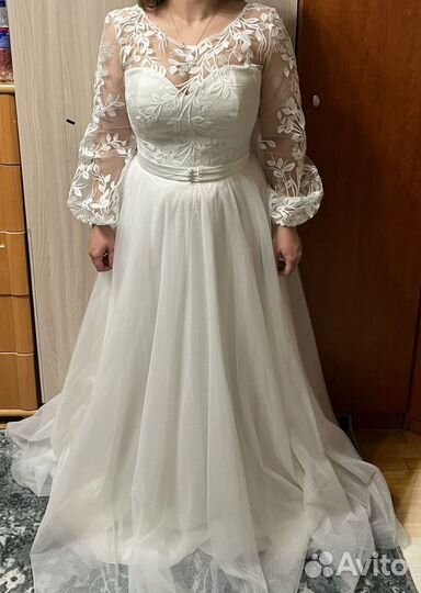 Свадебное платье 48 50