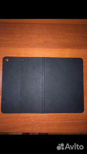 Чехол на iPad