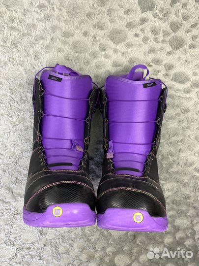 Ботинки для сноуборда 42eur Burton Mint