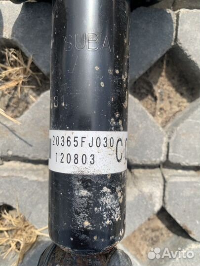 Амортизаторы на Subaru XV 1 поколения комплект
