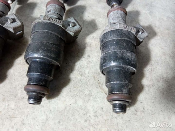 Форсунка Audi A6 C4 (S6,RS6) 078133551D