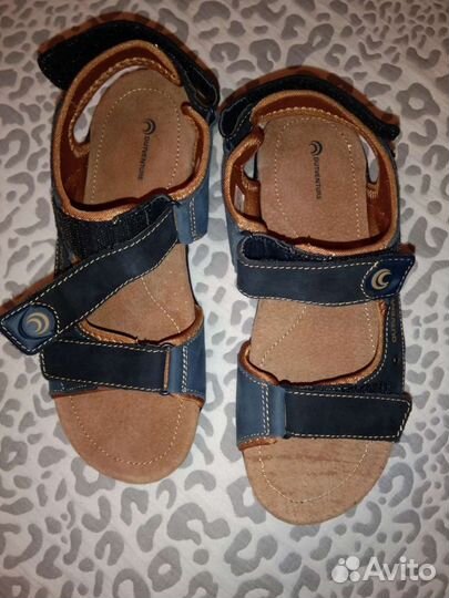 Сандали новые Outventure 40