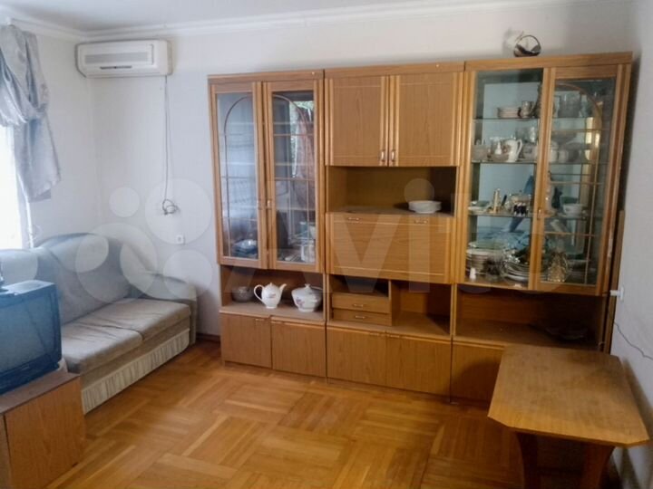 2-к. квартира, 47 м², 3/9 эт.